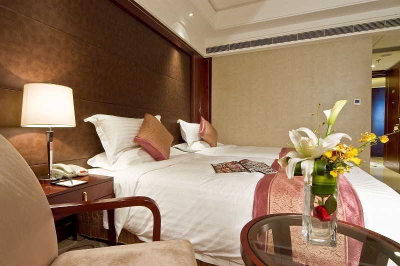 Doubletree By Hilton Shanghai Jing'An Экстерьер фото