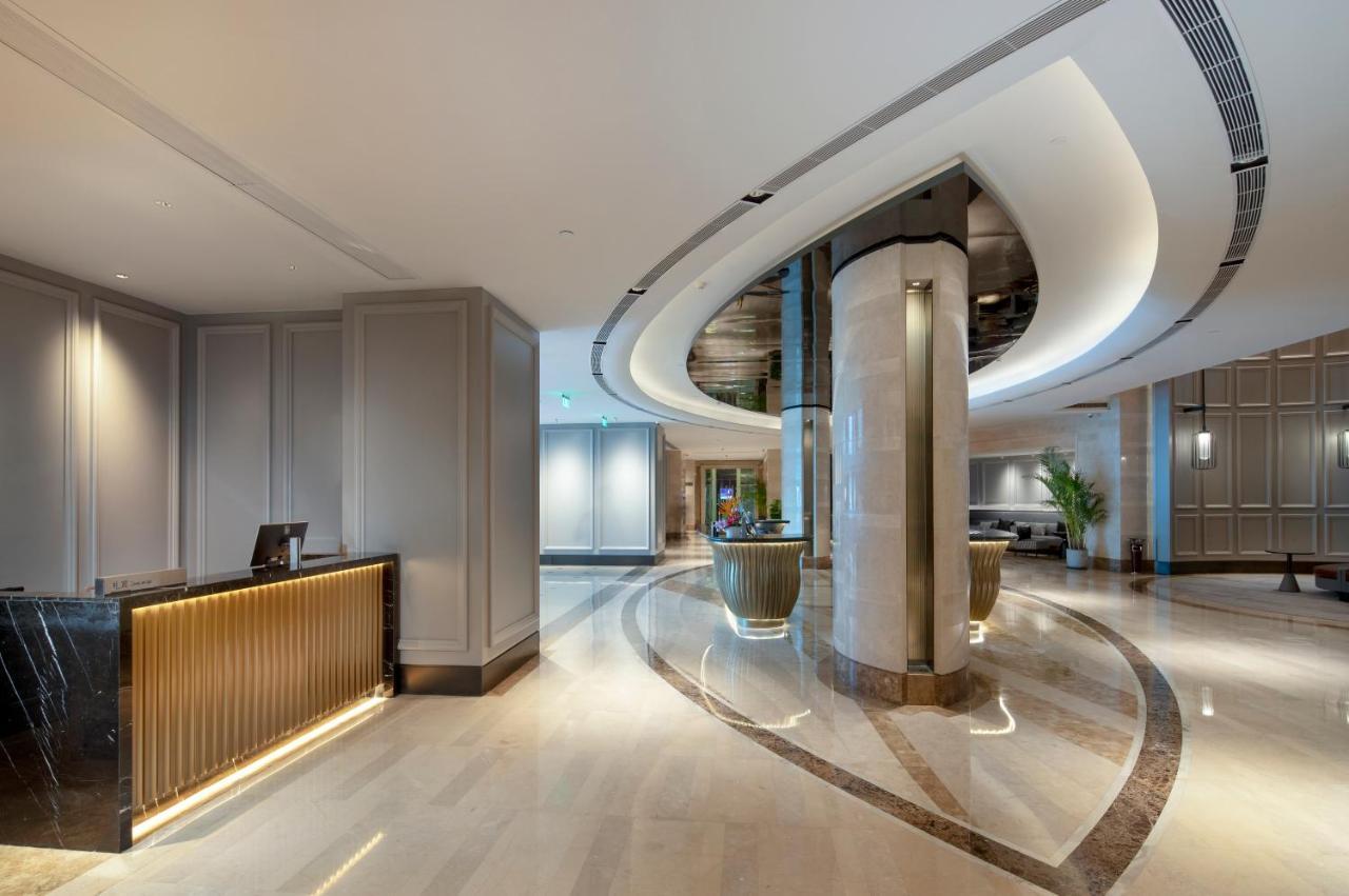 Doubletree By Hilton Shanghai Jing'An Экстерьер фото